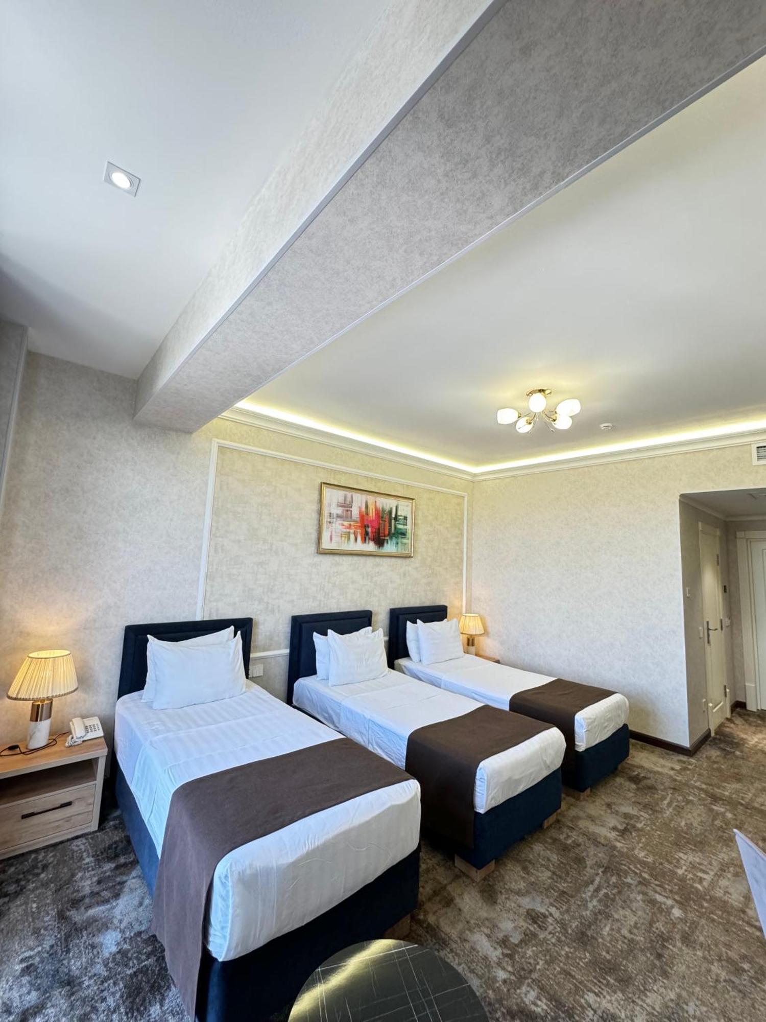 Garnet Hotel タシュケント エクステリア 写真